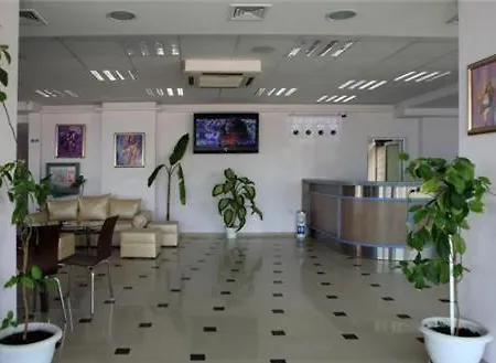 Хотел бижу 3*